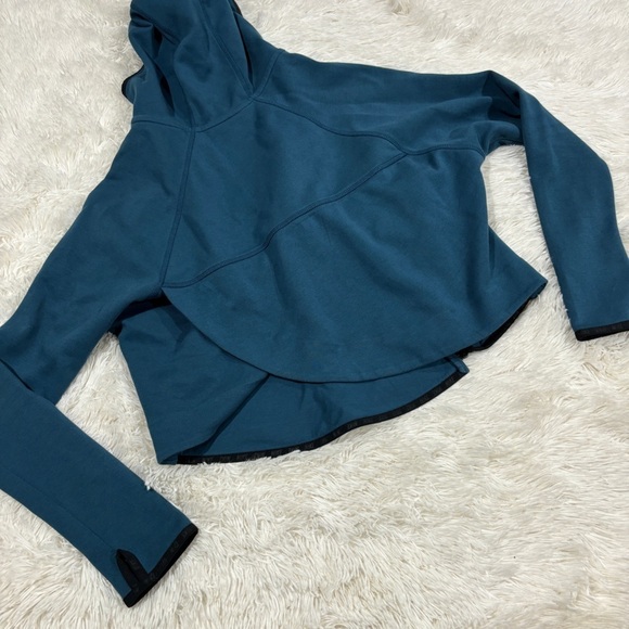 Nike Tech Butterfly Modern Thermal Jacket Teal Woman’s Size Small - Picture 12 of 15
